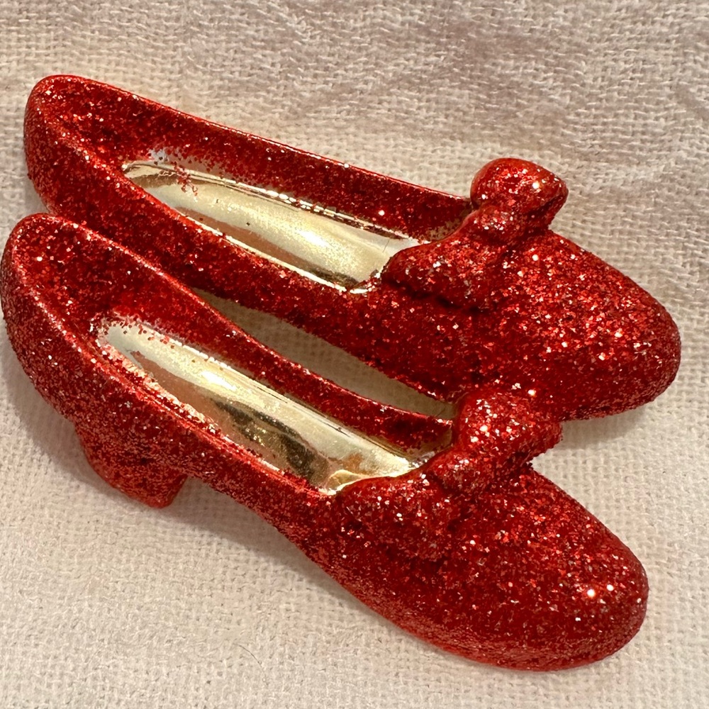 Vintage Wizard of Oz Brooch - Dorothy's Red Slippers Glitter Pin AJC 2" Size Pin